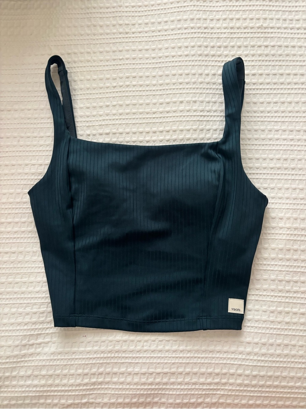 Vuori Square Neck Ribbed Crop Tank Top - green